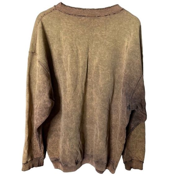 VTG Made In Canada Crewneck Size 2 - Picture 3 of 5